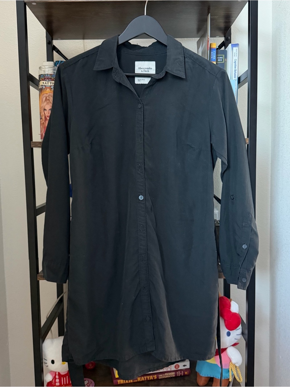 Abercrombie & Fitch Black Collared Button Shirt